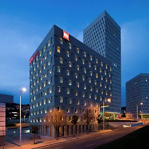 Ibis Barcelona Santa Coloma Hotel